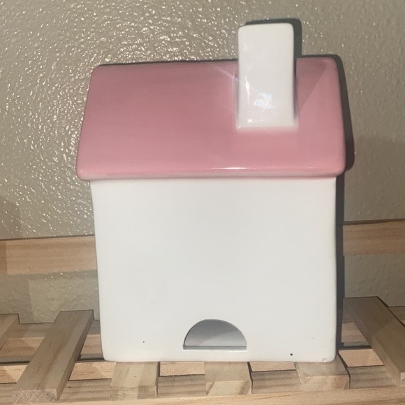 Target Valentine Ceramic Short Building Figurine Pink/White - Spritz - Picture 10 of 10